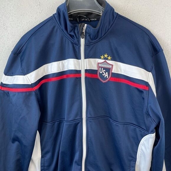 Brooks USA Track Full Zip Running Jacket EUC - Picture 2 of 9